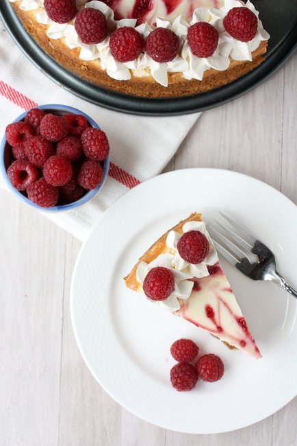 skinny raspberry cheesecake