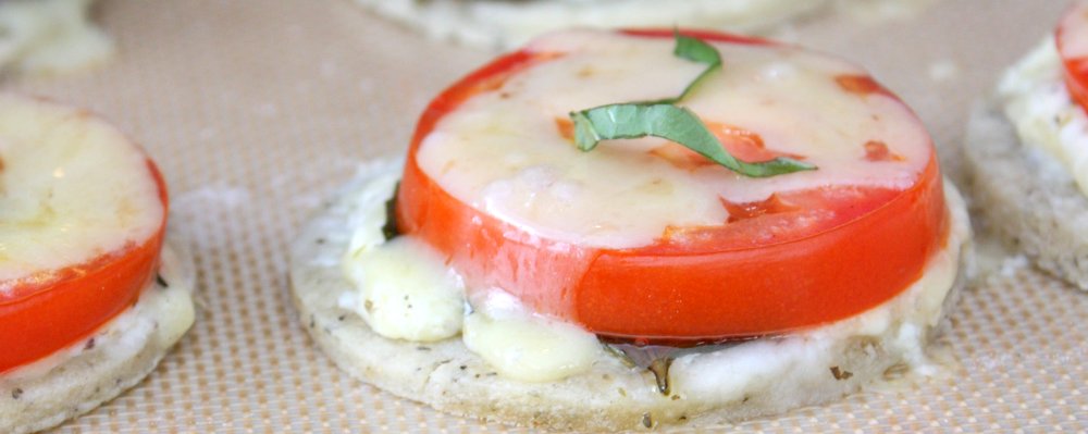 mini caprese tarts