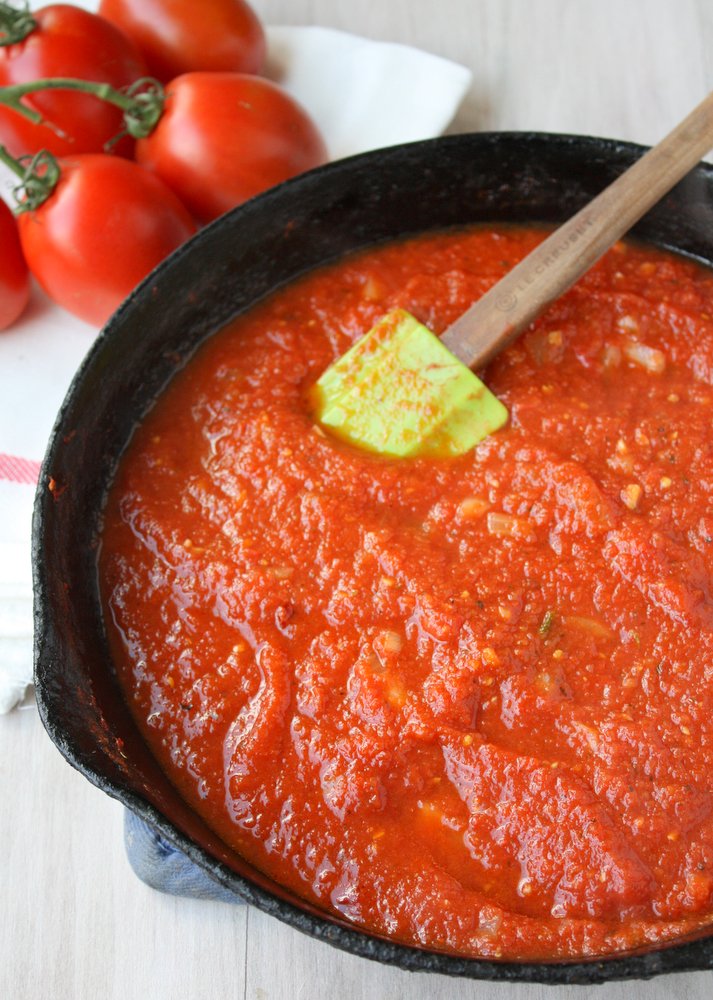 homemade pizza sauce