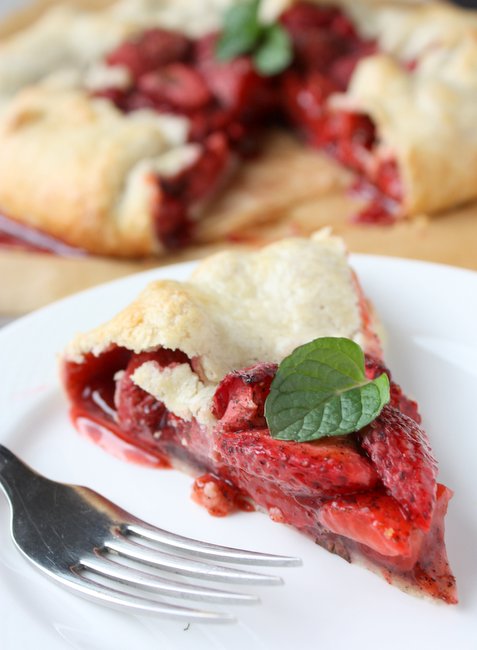 strawberry vanilla mint galette