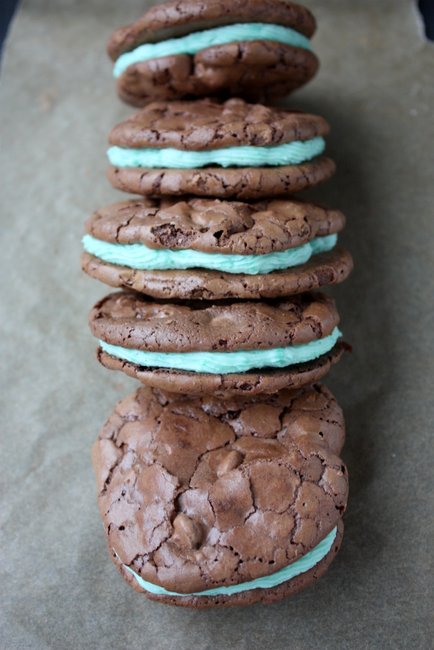 mint brownie sandwich cookies