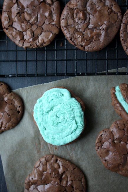 mint brownie sandwich cookies