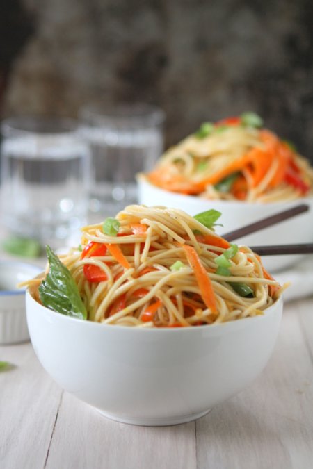 Cold Soba Noodles with Sesame Ginger Scallion Sauce