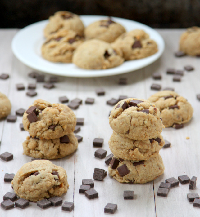 soft peanut butter chocolate chunk cookies