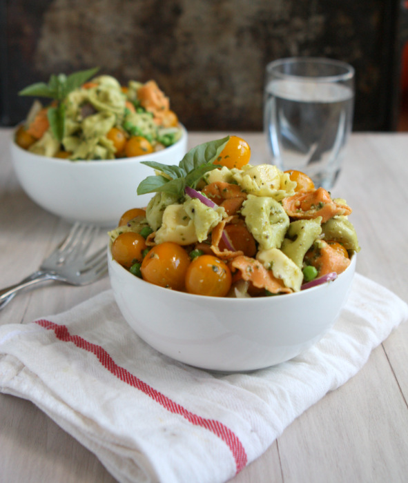 Pesto Tortellini Pasta Salad