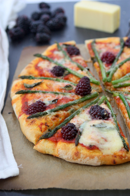 Blackberry Asparagus Gruyère Pizza