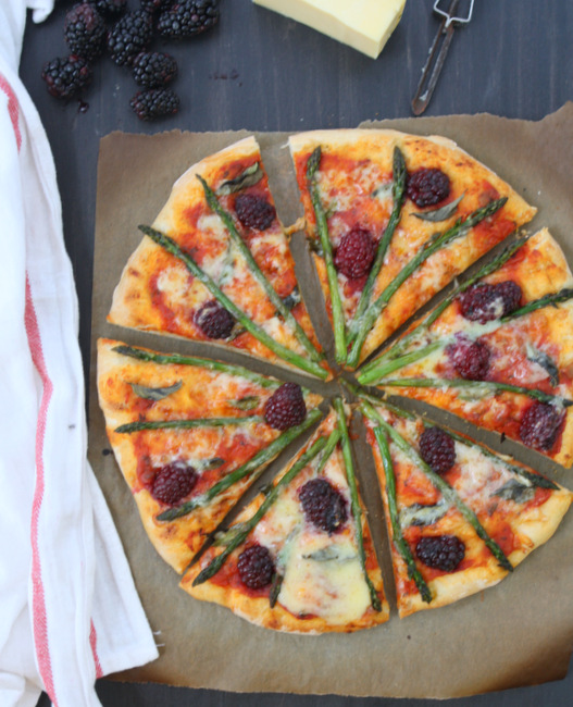 Blackberry Asparagus Gruyère Pizza