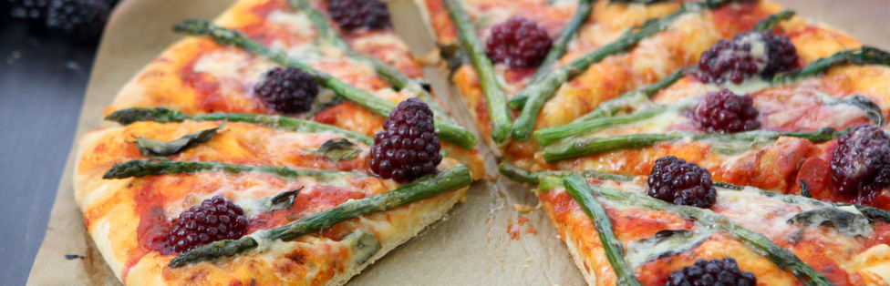 Blackberry Asparagus Gruyère Pizza