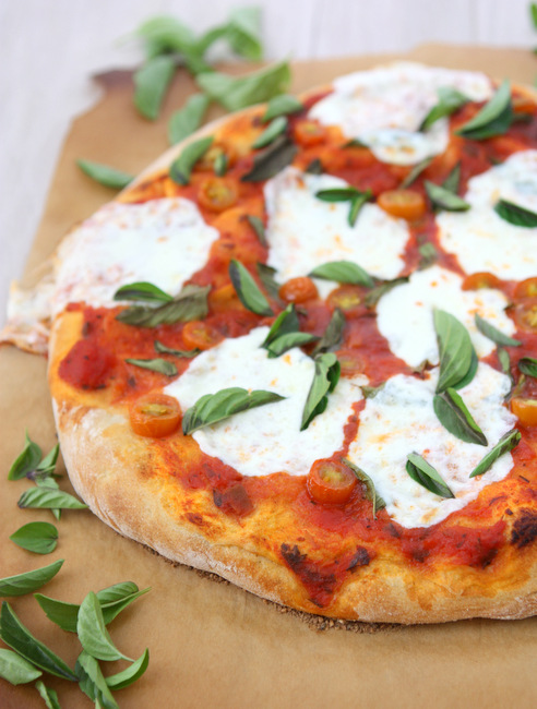 Easy Margherita Pizza