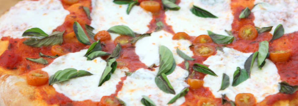 Easy Margherita Pizza