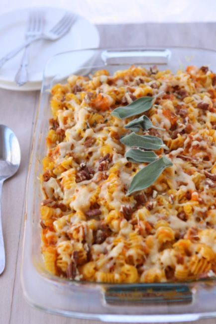 Butternut Squash, Chorizo, and Pecan Baked Pasta | thekitchenpaper.com