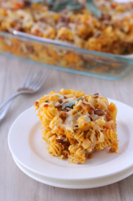 Butternut Squash, Chorizo, and Pecan Baked Pasta | thekitchenpaper.com