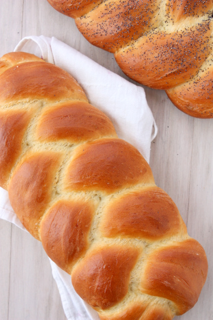 Challah Bread Recipe | thekitchenpaper.com