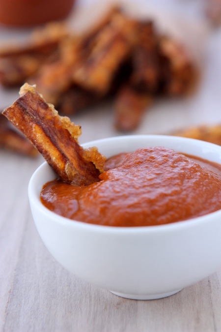 Smoky Jalapeño Ketchup with Sweet Potato Fries | thekitchenpaper.com