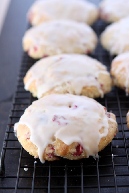 Fresh Cranberry Lemon Scones | thekitchenpaper.com