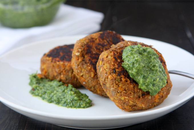 Spicy Lentil Cakes with Gremolata | thekitchenpaper.com