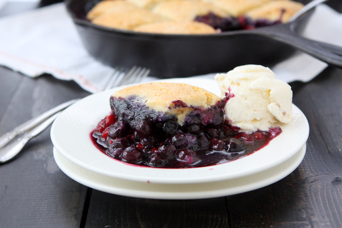 Blueberry Raspberry Cobbler | thekitchenpaper.com