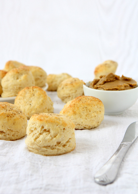 Black Pepper Biscuits with Bourbon Molasses Butter | thekitchenpaper.com