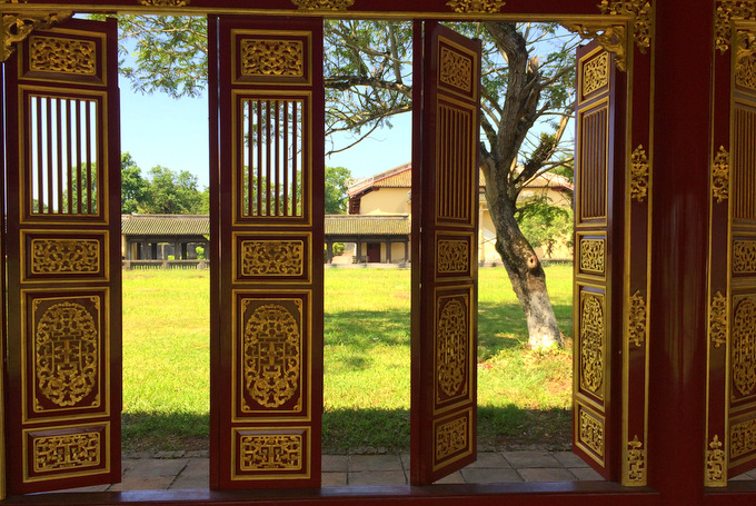 Inside the Citadel in Hue | thekitchenpaper.com