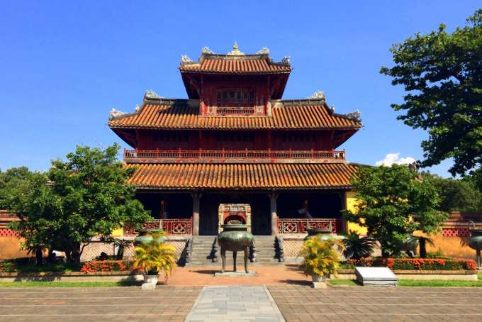 Inside the Citadel in Hue, Vietnam | thekitchenpaper.com