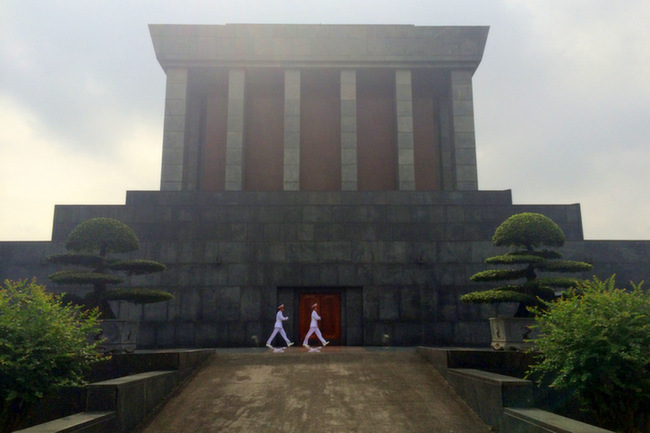 Ho Chi Minh Mausoleum | thekitchenpaper.com