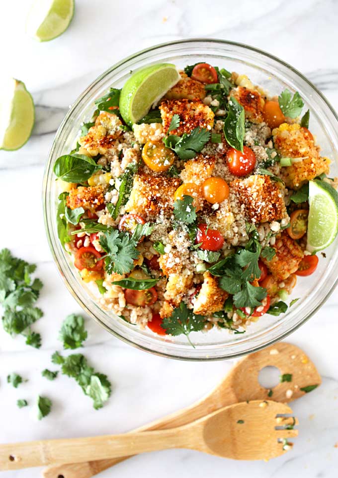 Elote Farro Tomato Salad {Mexican Street Corn Salad} | thekitchenpaper.com