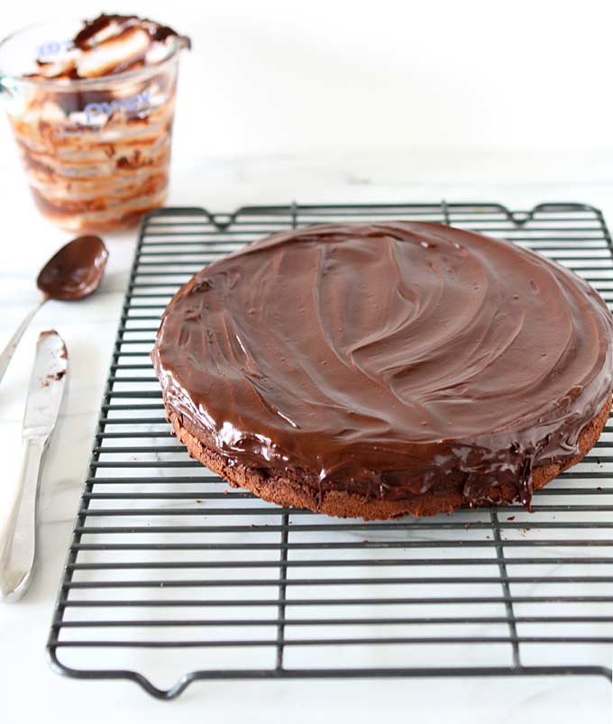 Flourless Chocolate Torte | thekitchenpaper.com