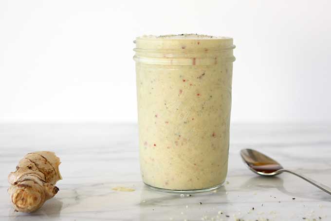 Apple Ginger Hemp Heart Smoothie | thekitchenpaper.com