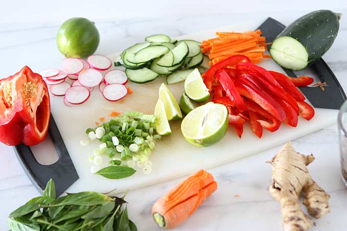 Lemongrass Tofu Vietnamese Farro Salad | thekitchenpaper.com