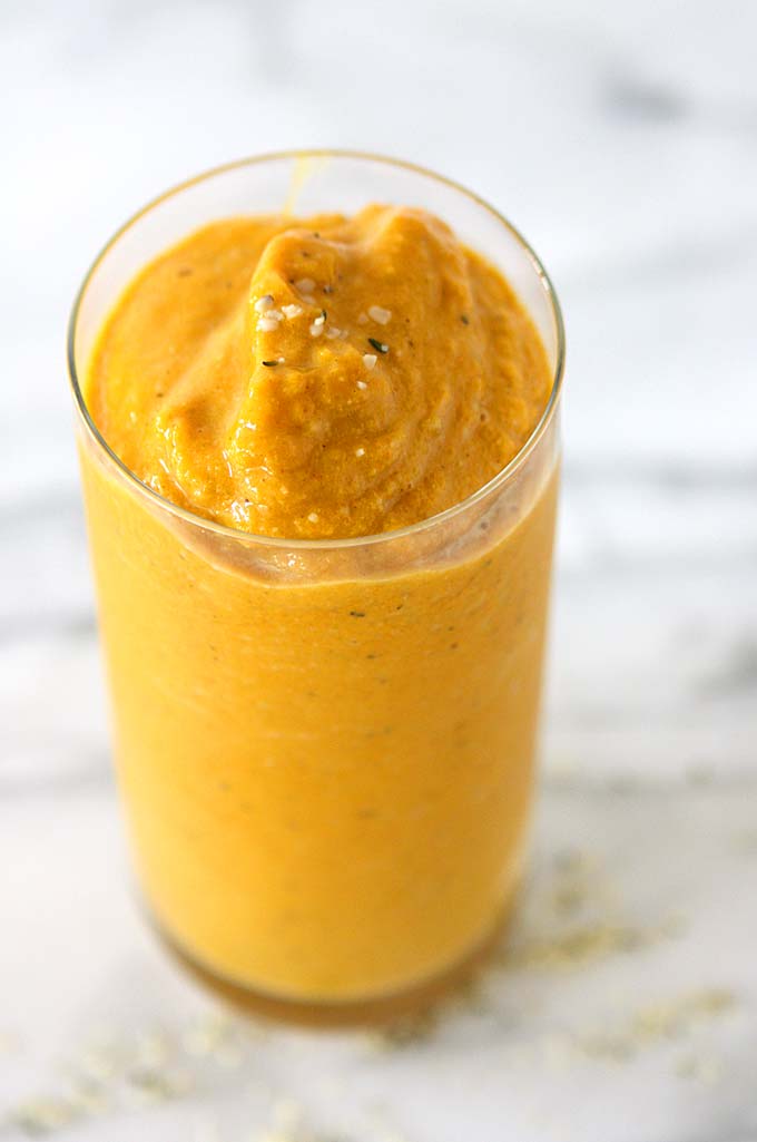 Pineapple Turmeric Hemp Heart Smoothie | thekitchenpaper.com