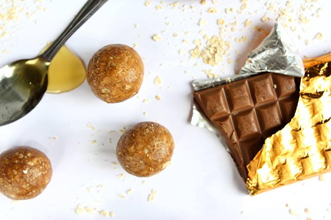 Cinnamon Peanut Butter Maca Power Balls | thekitchenpaper.com