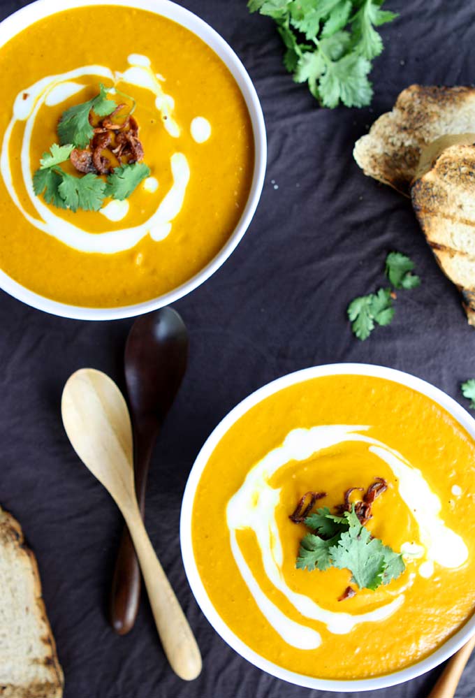 Pumpkin Turmeric Soup with Crispy Shallots and Grilled Bread | thekitchenpaper.com