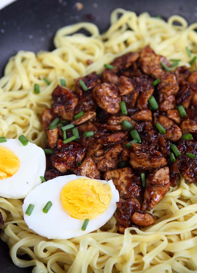 Taiwanese Tofu "Meat" Sauce | thekitchenpaper.com