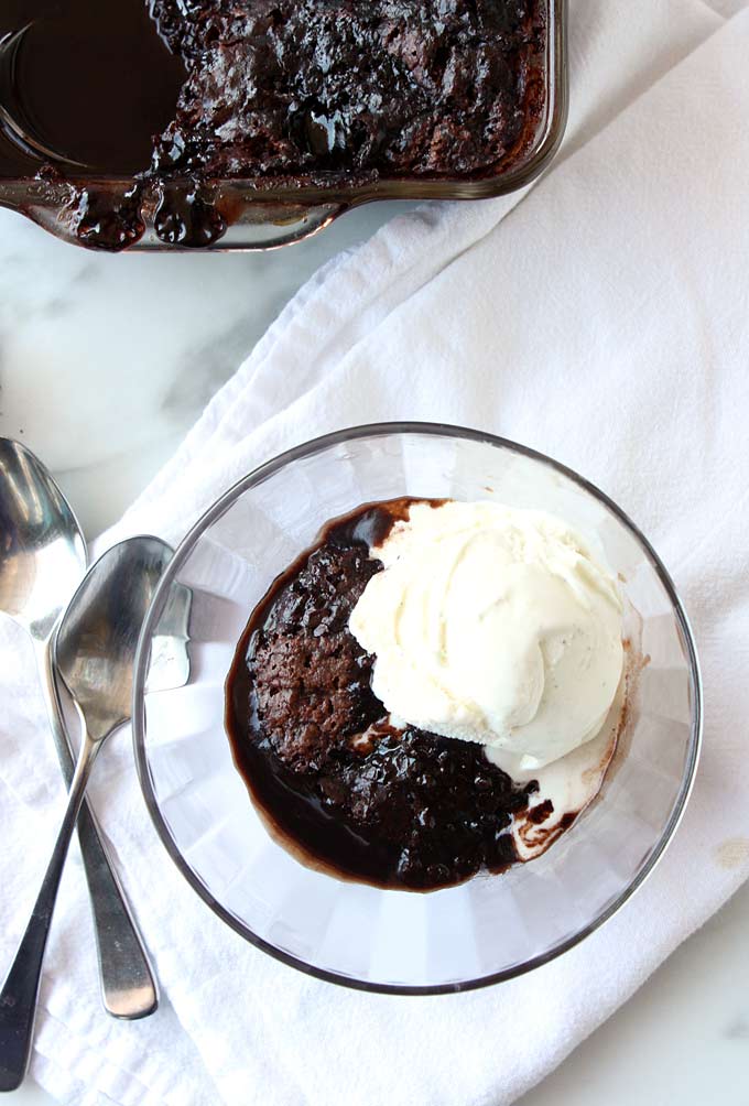 Hot Fudge Pudding Cake | thekitchenpaper.com