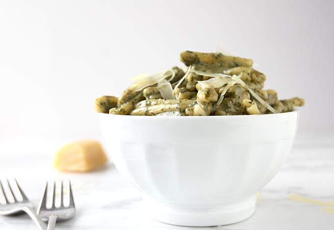 Creamy Pesto Pasta | thekitchenpaper.com