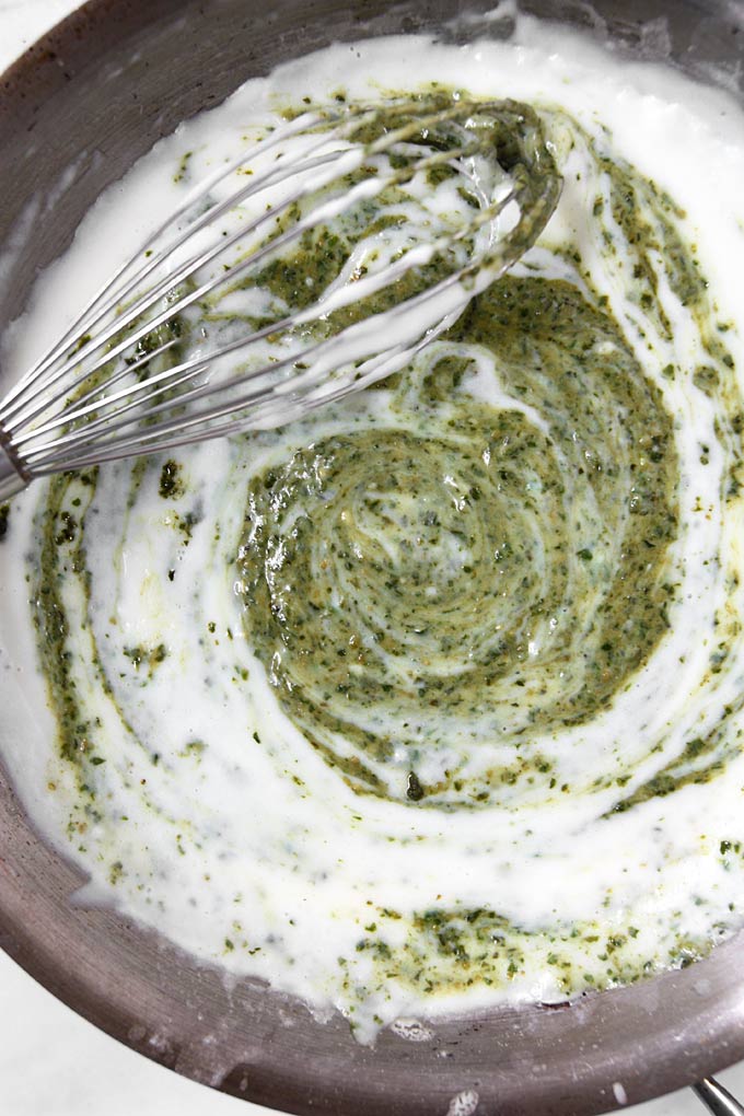 Creamy Pesto Pasta | thekitchenpaper.com