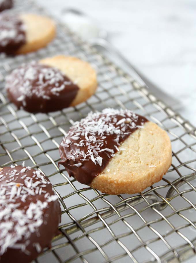 Toasted Coconut Candied Lemon Shortbread | thekitchenpaper.com