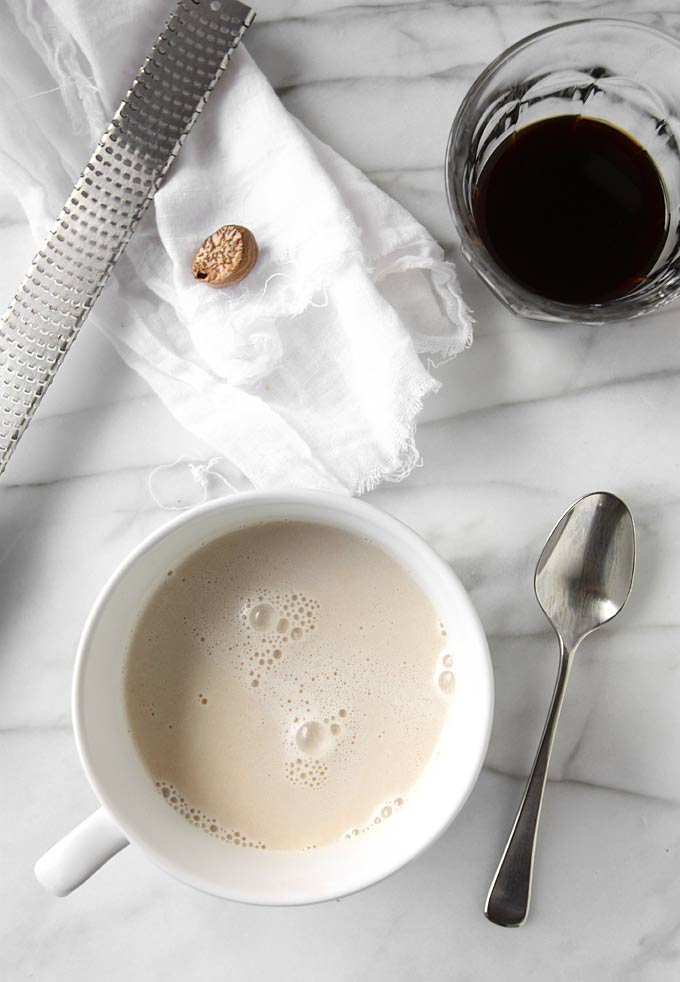 Almond Milk Dirty Chai | thekitchenpaper.com