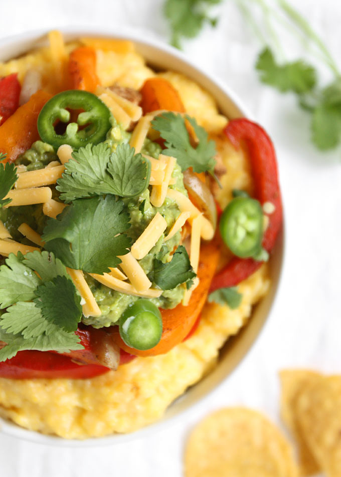 20 Minute Chicken Fajita Polenta Bowls | thekitchenpaper.com