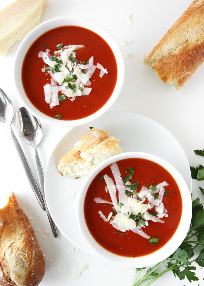 Classic Tomato Soup | thekitchenpaper.com