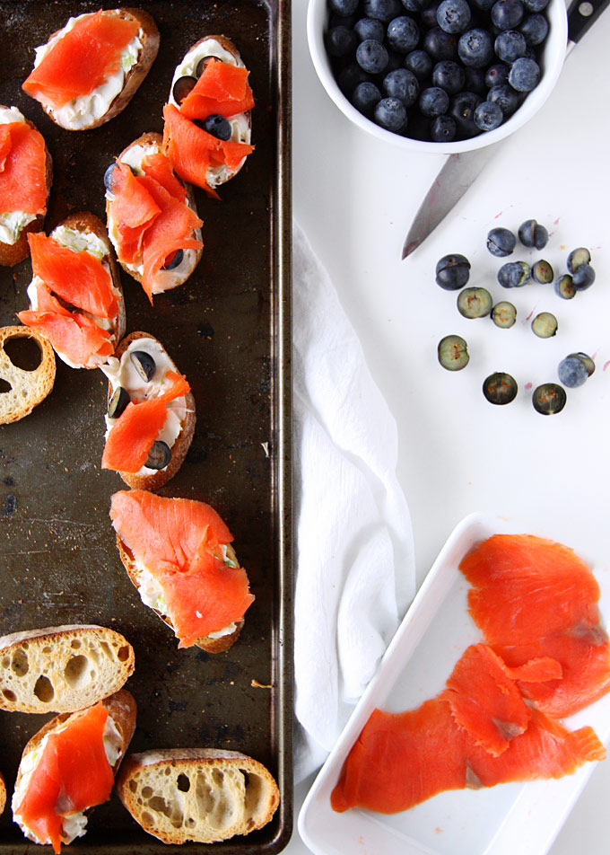 Smoked Salmon Blueberry Crostini | thekitchenpaper.com