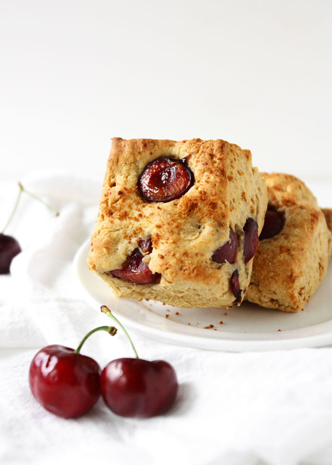 Almond Cherry Scones (with coconut sugar) | thekitchenpaper.com