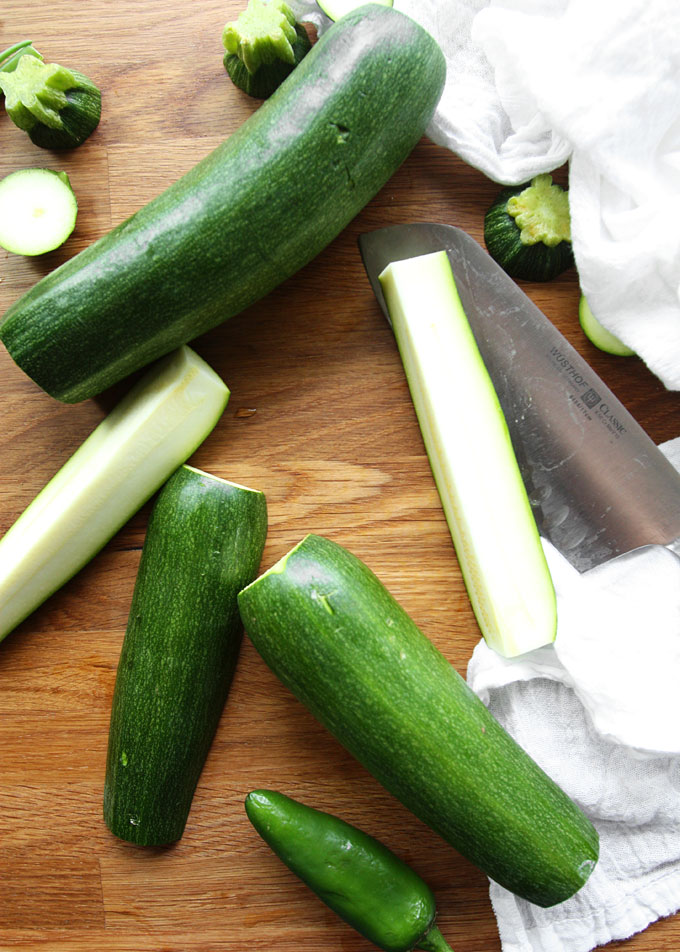 Jalapeño Zucchini Fritters | thekitchenpaper.com