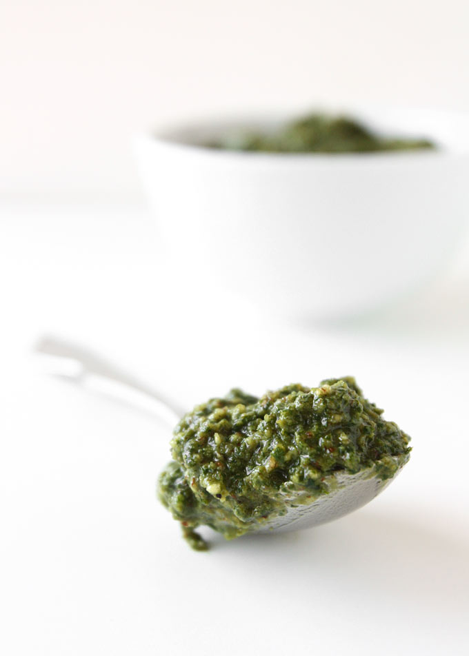 Pecan Basil Pesto | thekitchenpaper.com