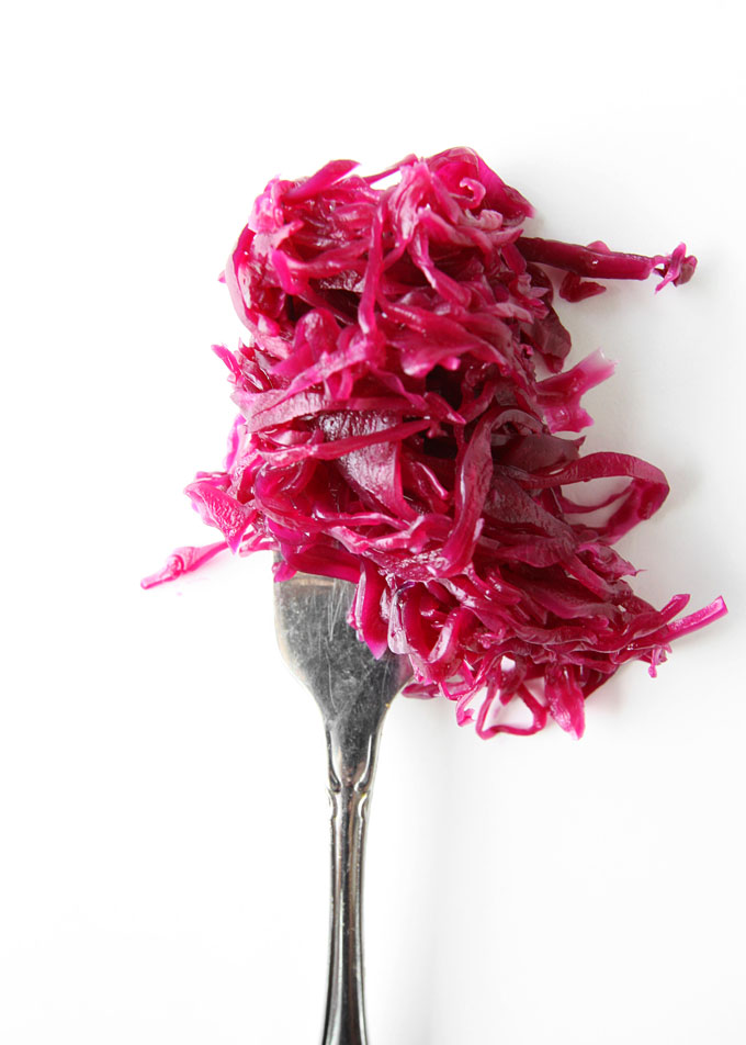 Purple Sauerkraut | thekitchenpaper.com