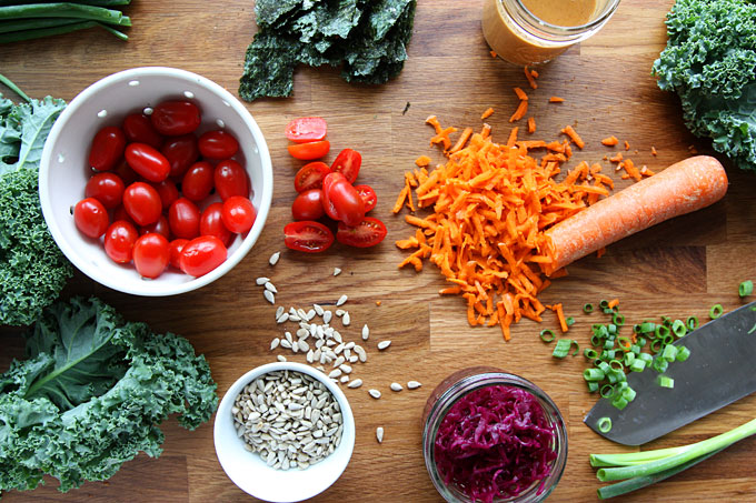 Vegan Kale Quinoa Bowl with Peanut Dressing | thekitchenpaper.com