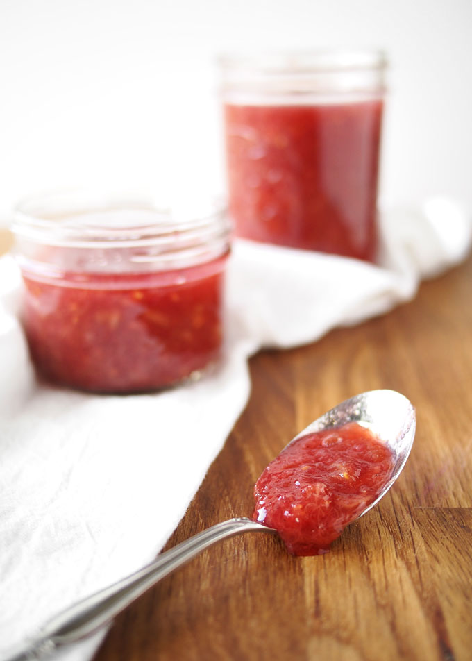 Ginger Cardamom Rhubarb Compote | thekitchenpaper.com