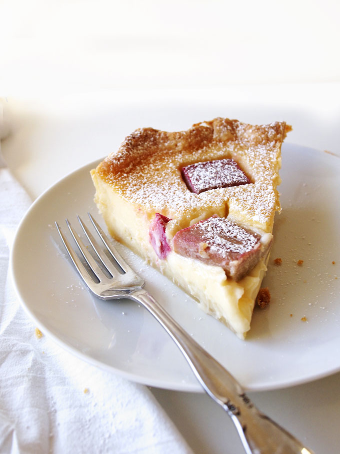 Rhubarb Grapefruit Custard Pie | thekitchenpaper.com