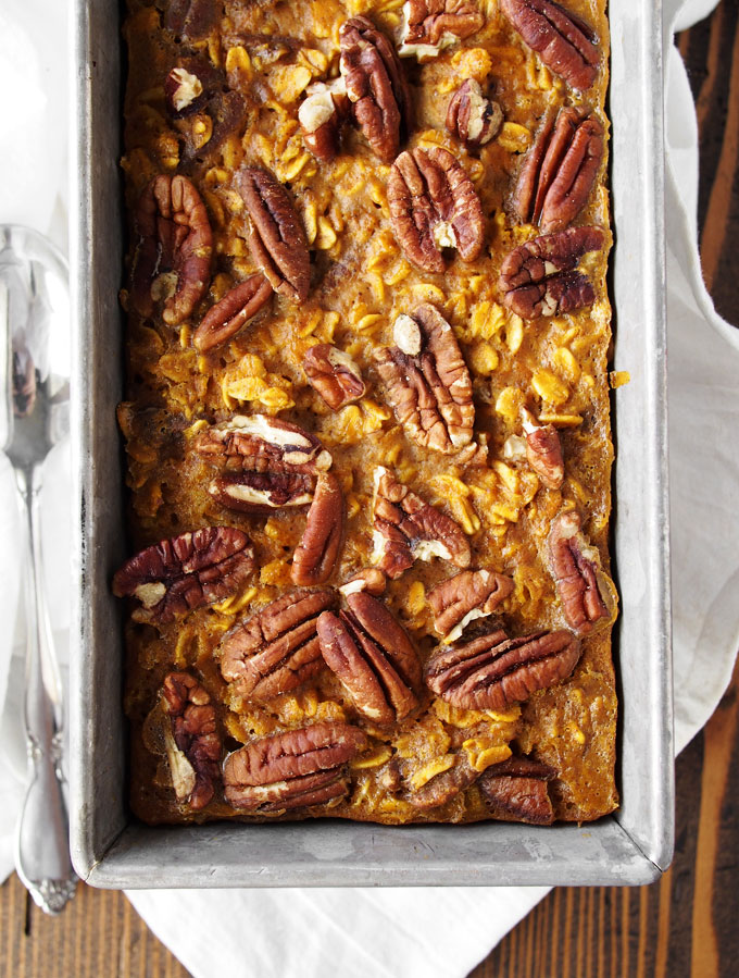 Pumpkin Spice Baked Oatmeal | thekitchenpaper.com