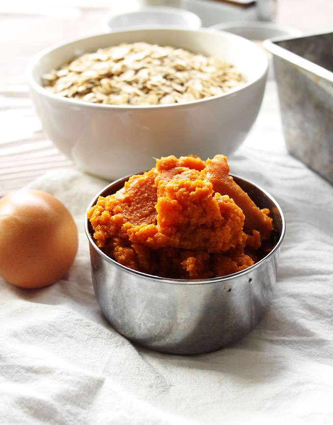 Pumpkin Spice Baked Oatmeal | thekitchenpaper.com